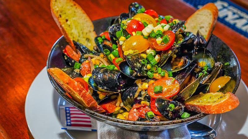 Navy Beach Restaurant, Montauk | Seafood Restaurant photo 2