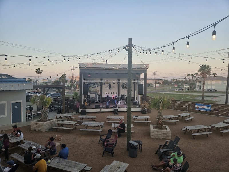 Sip Yard Port Aransas photo 5