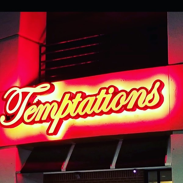Temptations Arlington's Restuarant and Lounge photo 3