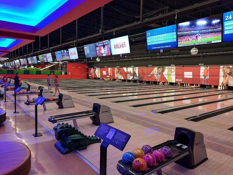 Round1 Bowling & Arcade - Grapevine photo 5