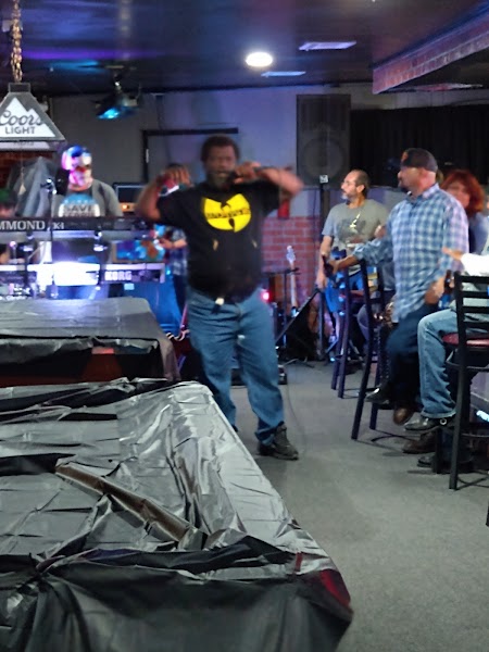 Rod's | Sports Bar & Lounge photo 3
