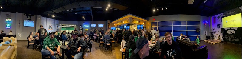 19 Degrees Sports Bar & Grill photo 3