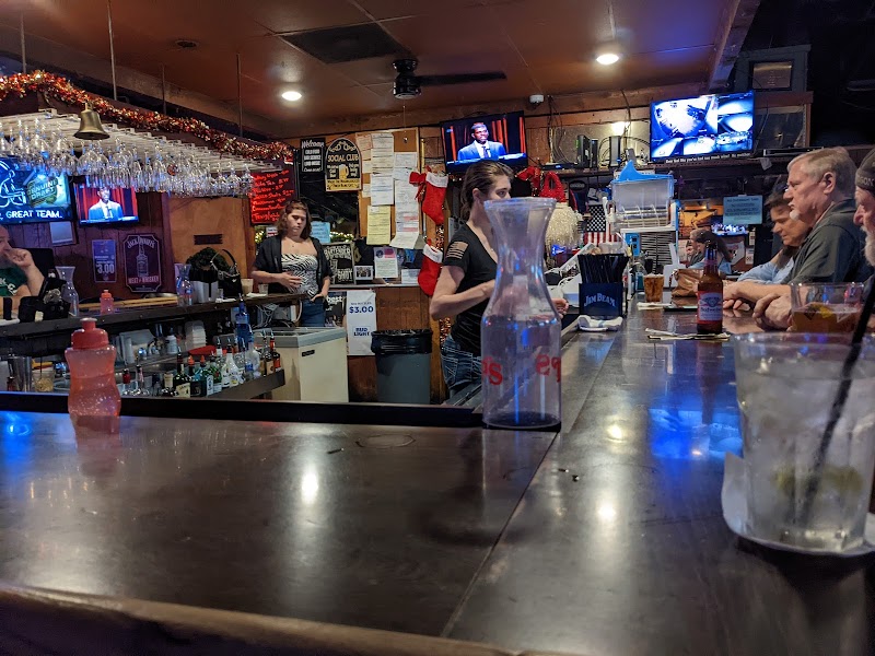 Pearl's Cherokee Lounge photo 5