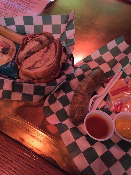 Molly's Pub