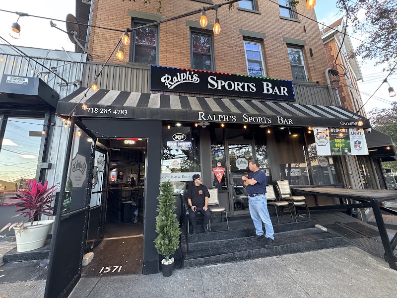 Ralph's Sports Bar photo 4
