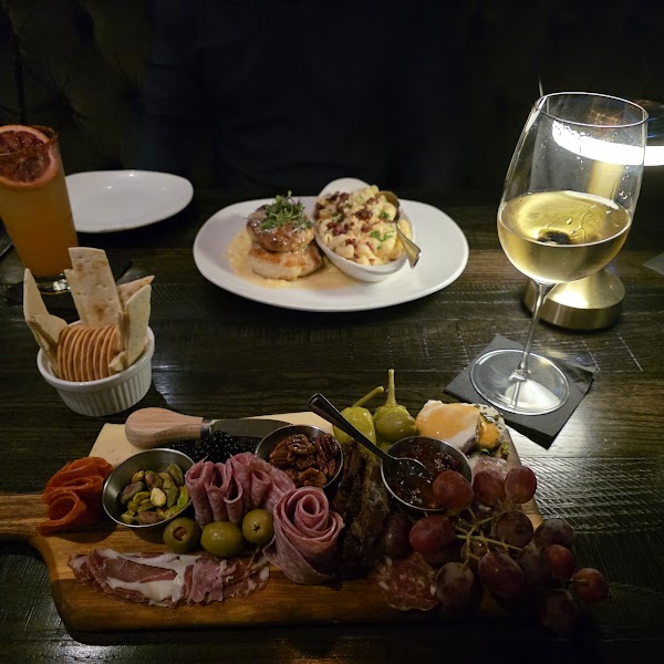 Rustico Wood Fired Grill and Wine Bar photo 5