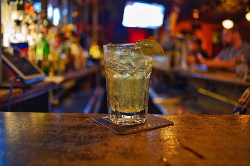LIC Bar photo 2