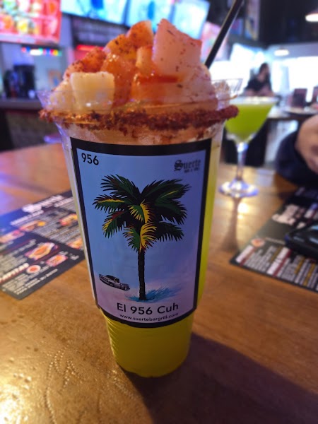 Suerte Bar & Grill Uptown photo 3