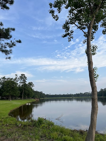 Lake Windcrest Golf Club photo 4