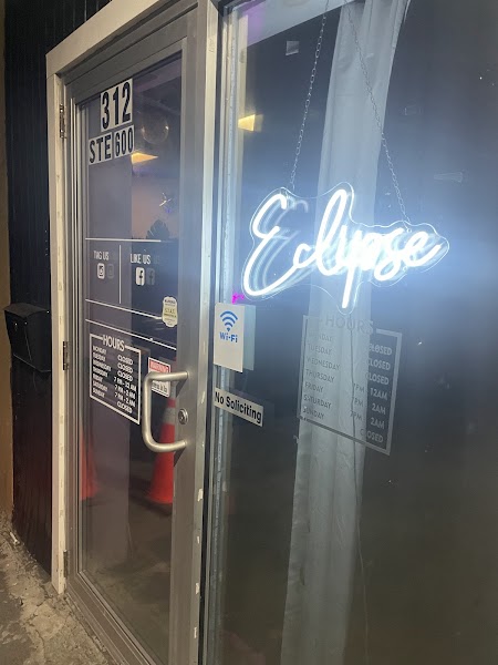 ECLIPSE HOOKAH LOUNGE photo 3
