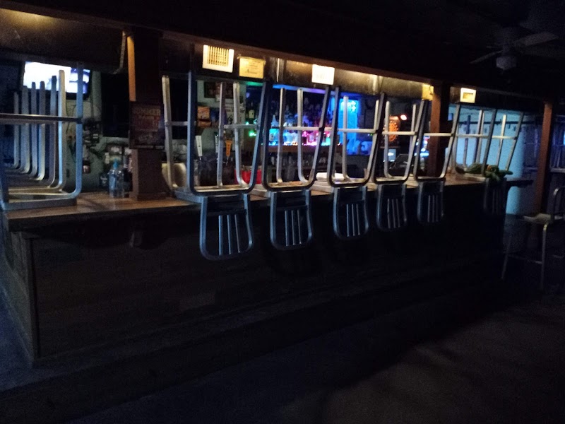 B3 Bobbie's Bayou Bar photo 4