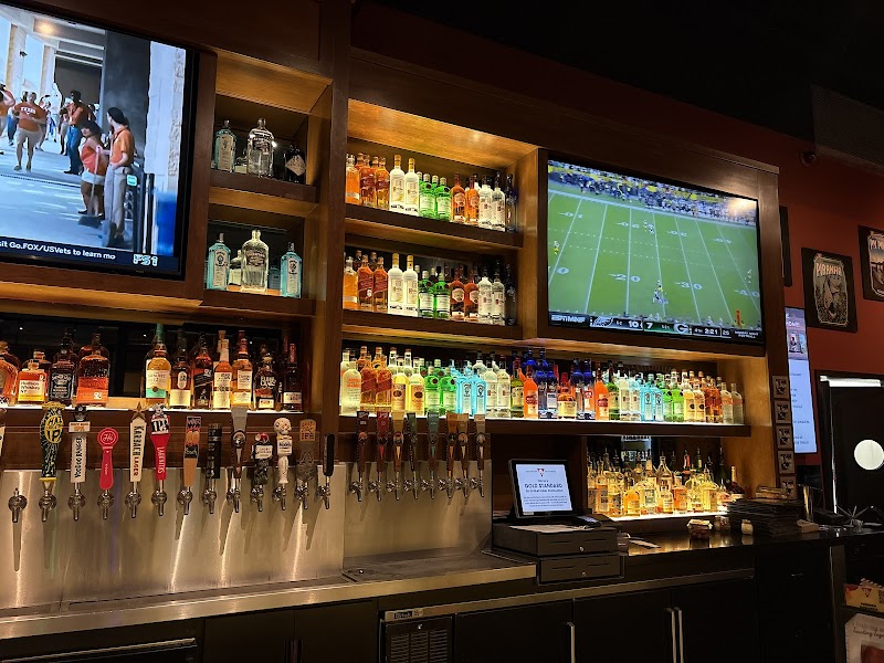 BJ's Restaurant & Brewhouse photo 3