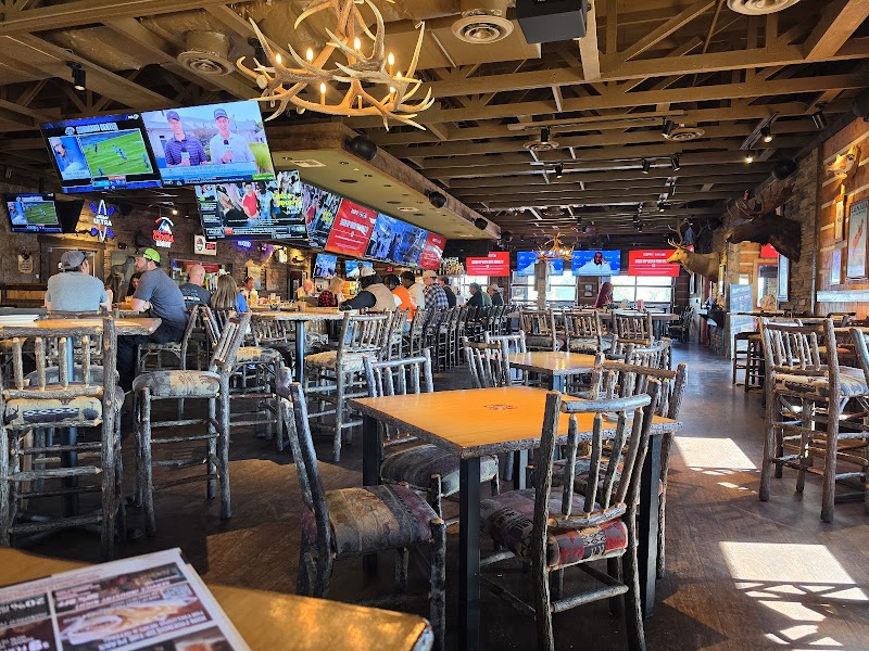 Twin Peaks Amarillo photo 5