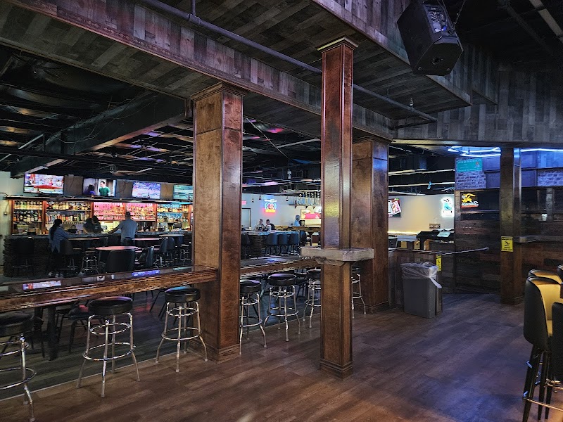 Pelican Lounge photo 3