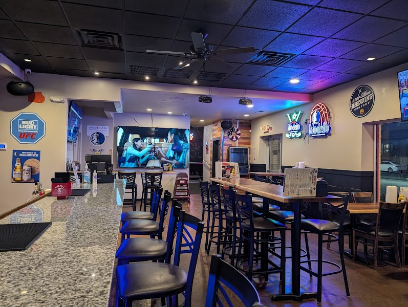 Charlie’s Tavern Arlington photo 5