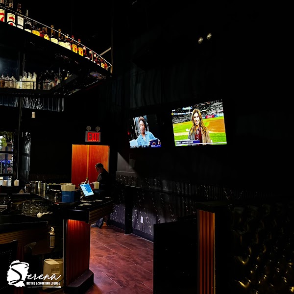 Serena Bistro and Lounge