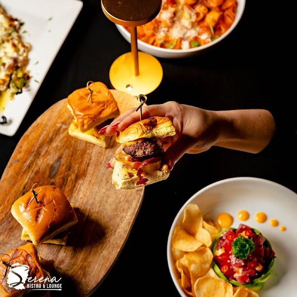 Serena Bistro and Lounge photo 5