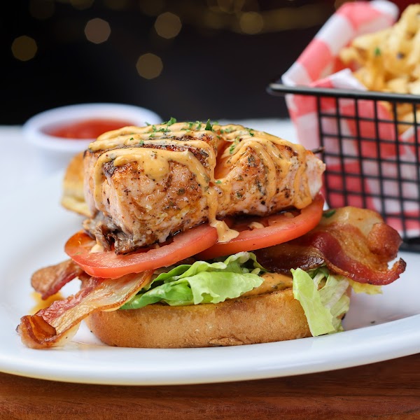 Johnnys Chicken and Waffles - Fort Worth, TX photo 2