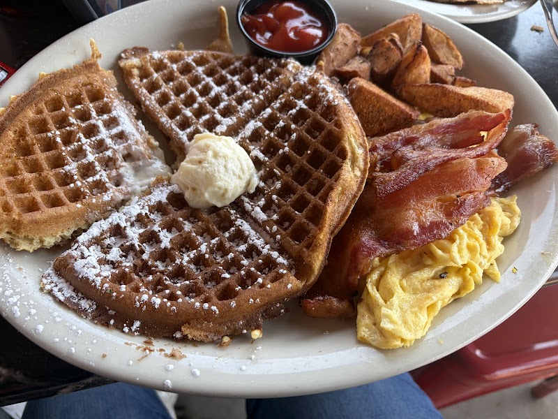 Johnnys Chicken and Waffles - Fort Worth, TX photo 4