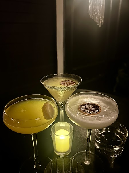 Bar Mischief photo 2