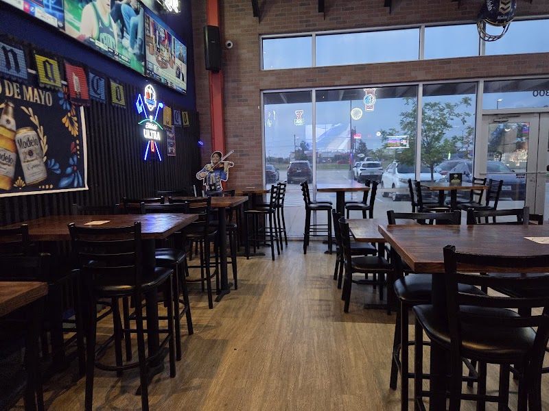 MVPs Bar & Grill photo 5