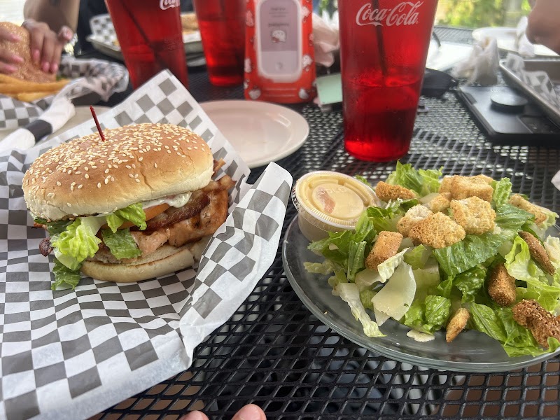 Joe's Tavern