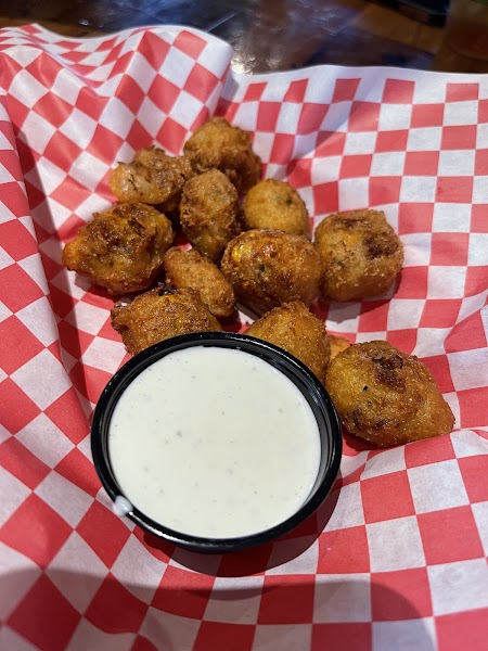 Big Al’s Down The Hatch photo 3
