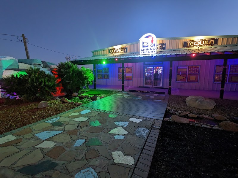 GRINGO THEORY PATIO BAR photo 4