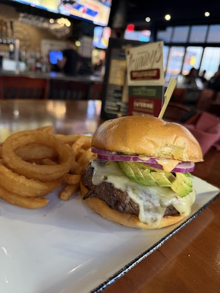 Tommys Tavern + Tap photo 4