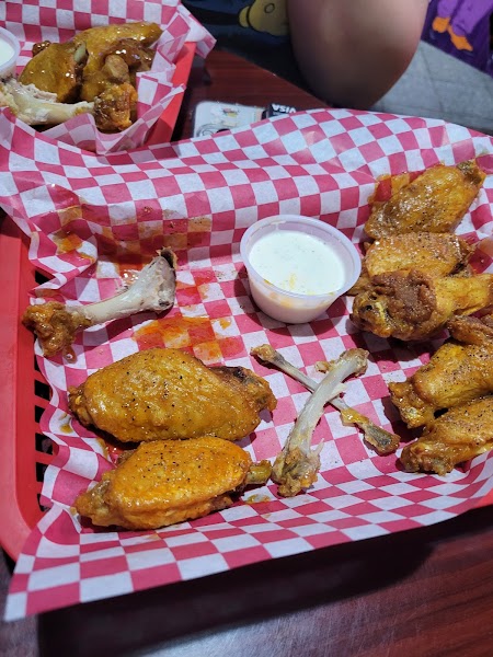 Mambo's Sport Pub photo 3