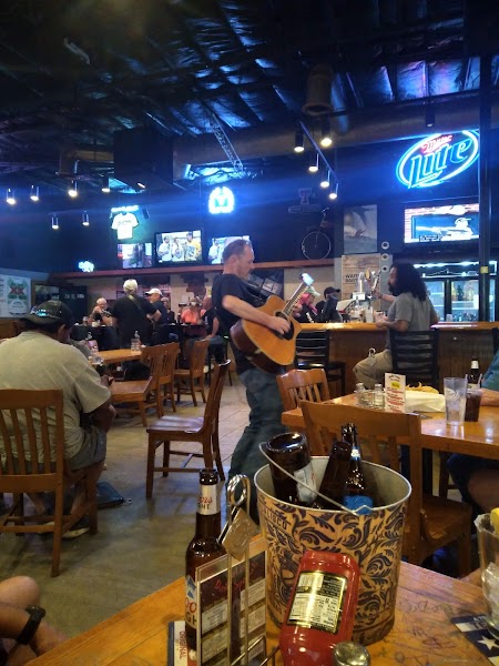 Jake's Sports Cafe photo 4