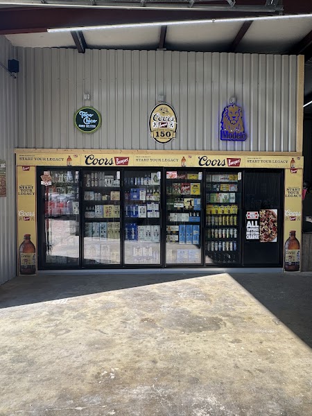 The Big Chill Beer Barn photo 4