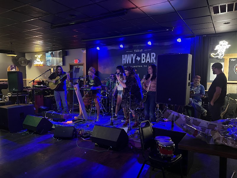 HWY BAR photo 4
