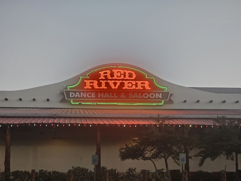 Cowboys Red River | Dancehall & Saloon photo 3