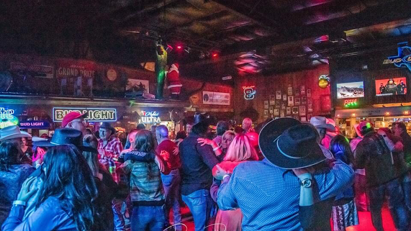 The Watering Hole Saloon photo 3