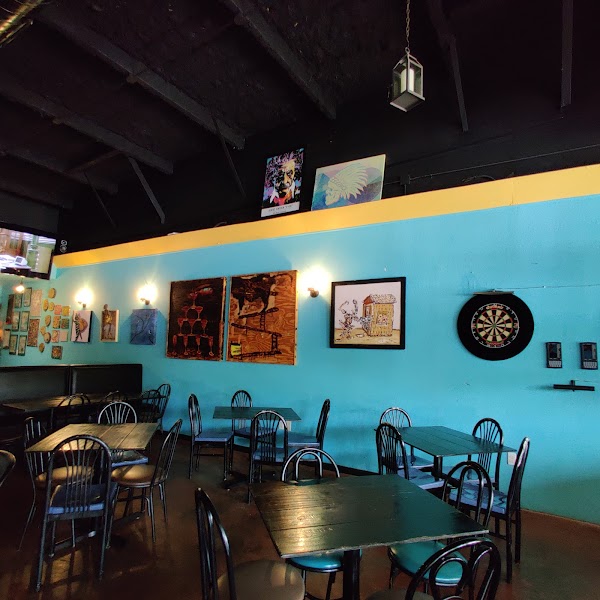 The Growling — Texas Craft Beer Bar photo 4