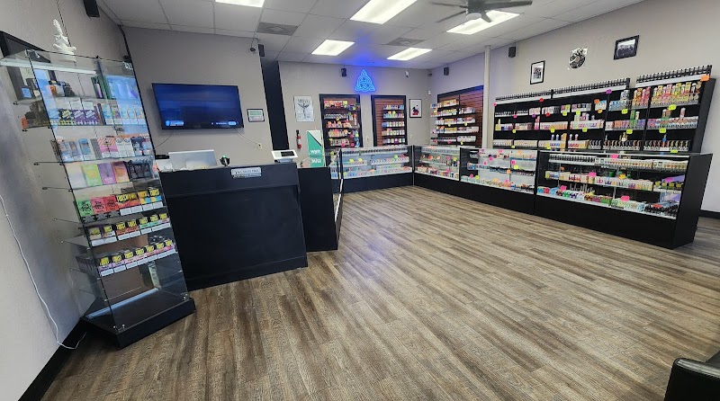 Trinity Vapor Lounge - Barrow photo 2