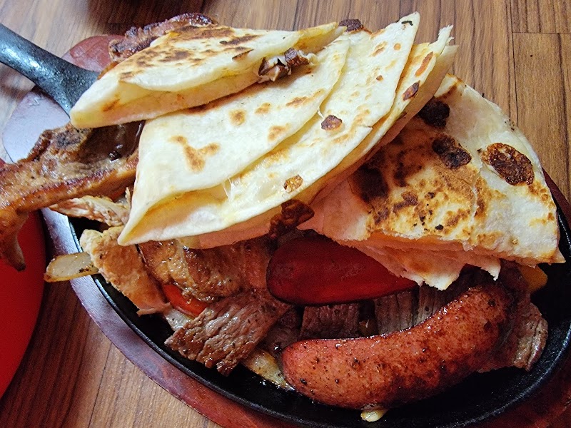 LEO'S TAQUERIA photo 2