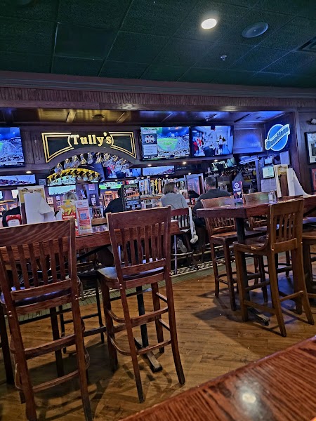 Tully's Good Times Watertown photo 5