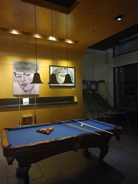 W XYZ Bar photo 4