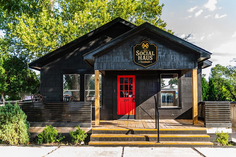 Tomball Social Haus photo 4
