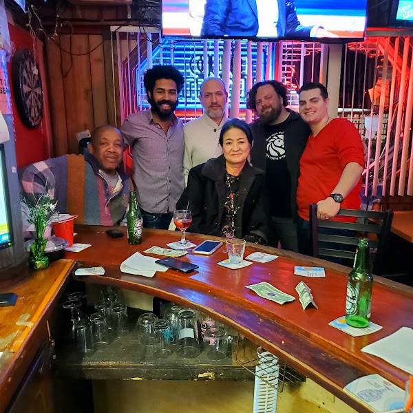 Buddy's Wonder Bar photo 4