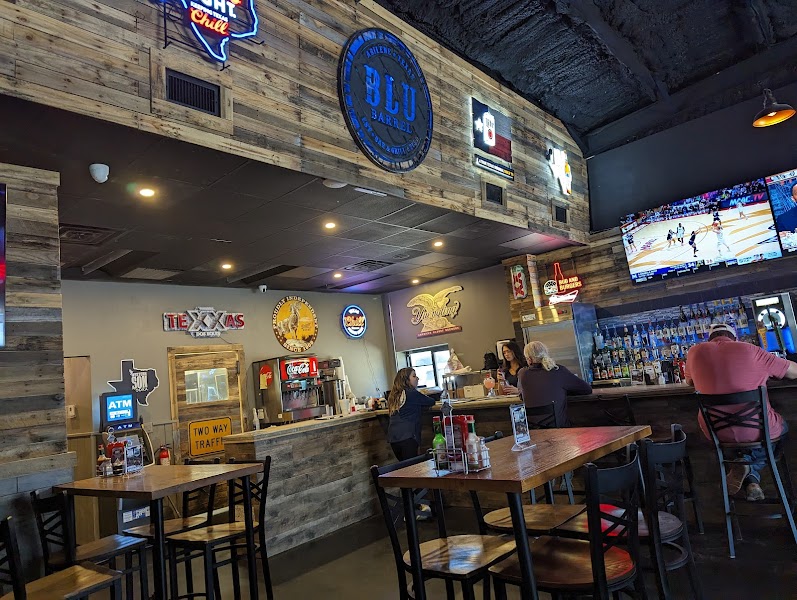Blu Barrel Bar & Grill photo 2