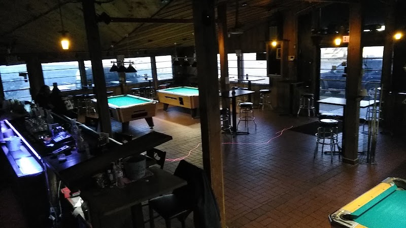 J.Whiskey's Sports Bar and Grill photo 4