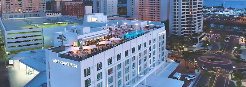 Perspective Rooftop Pool Bar photo 3