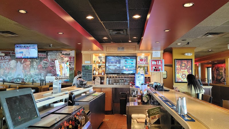 Applebee's Grill + Bar photo 3