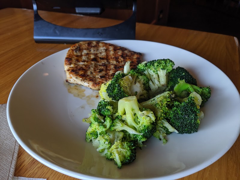 Applebee's Grill + Bar photo 4