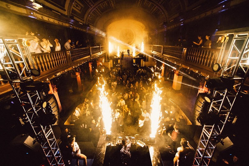 1902 Nightclub