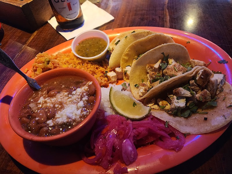 Ojos Locos Sports Cantina (El Paso, TX) photo 2