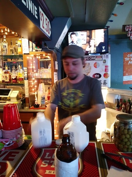 House Bar photo 5